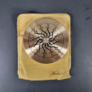 Vintage 1940s Wadsworth Powder Compact  Etched Scroll No Puff USA
